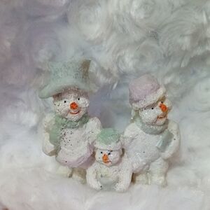 Charming Snowman Family Holiday Decor